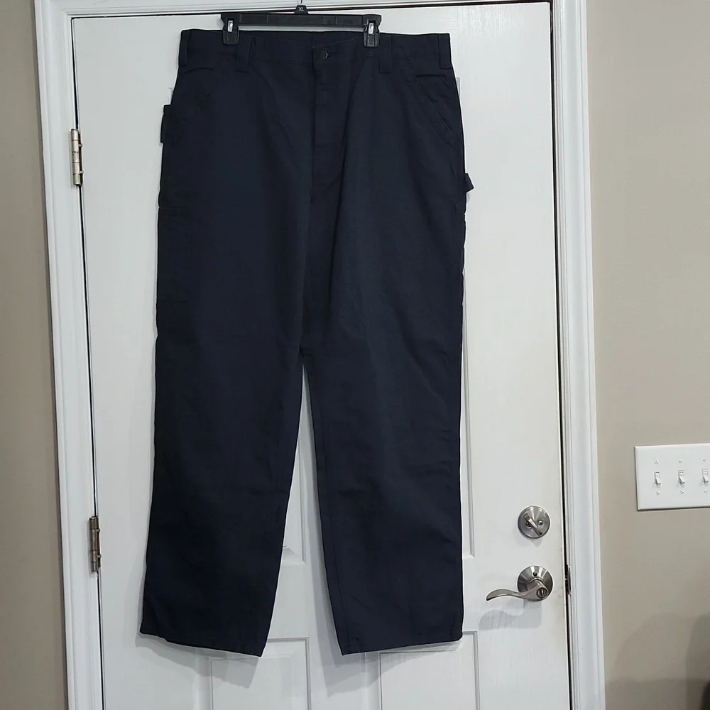NWOT CARHARTT PANTS Loose Original Fit Navy 42 X 32